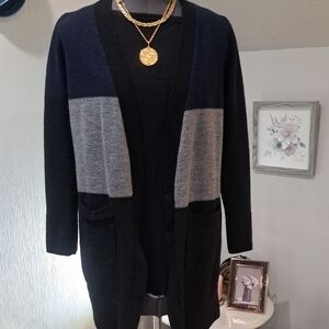 Max Studio Black and Gray Colorblock Cardigan
